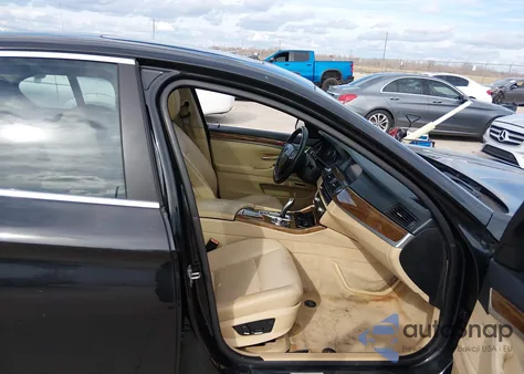 2013 BMW 528I z USA, uszkodzony, nr VIN WBAXG5C53DDY35469